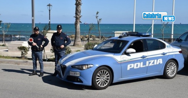 Crotone, Polizia arresta un uomo per tentata estorsione, danneggiamento e violazione di domicilio