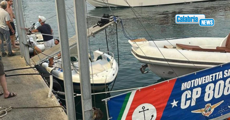 Scontro nel porto di Vibo Marina tra un gommone e un’imbarcazione: muore 25enne, ferita una ragazza