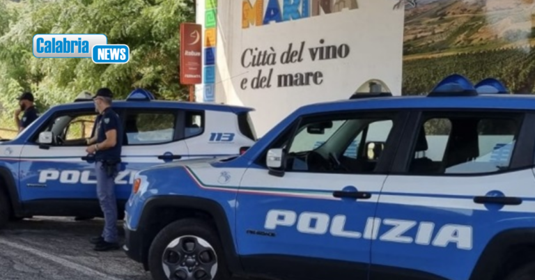 Imponente servizio di controllo del territorio della Polizia a Crotone e Cirò Marina