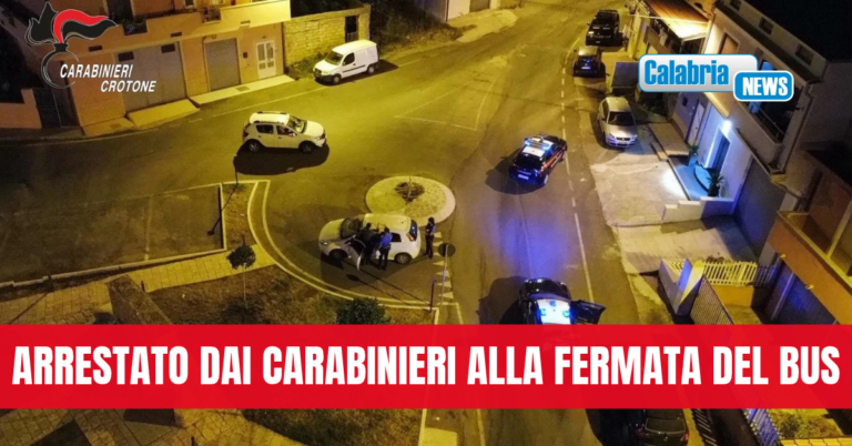 Isola Capo Rizzuto, 20enne evade dai domiciliari manomettendo il braccialetto elettronico