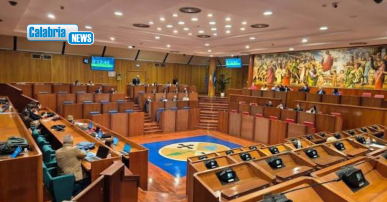 Sottosegretari e più assessori, marcia indietro del Centrodestra: presentata abrogazione modifiche Statuto