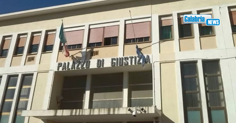 Procura Locri, nessuna misura cautelare nei confronti del sacerdote: Avvocata annuncia azioni legali