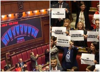 Nuova legge elettorale, via libera definitivo della Camera. Meloni: “Ora italiani potranno scegliere”. Le opposizioni: “Una truffa”
