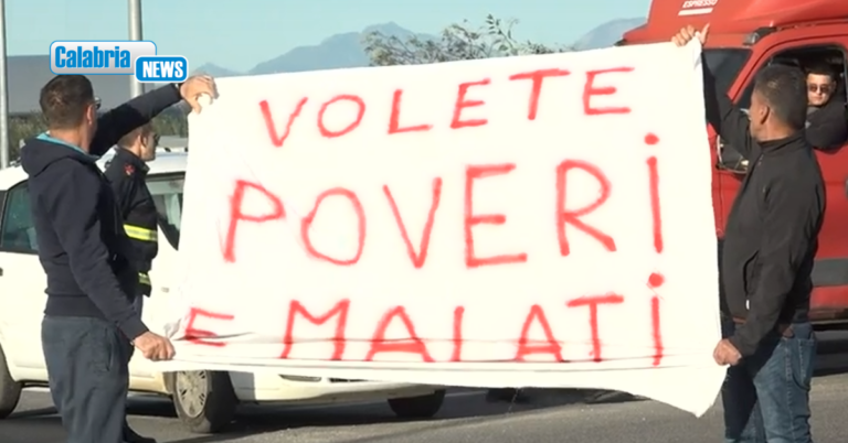Caro carburanti, in Calabria la protesta si allarga ai pescatori: barche ferme per i costi insostenibili