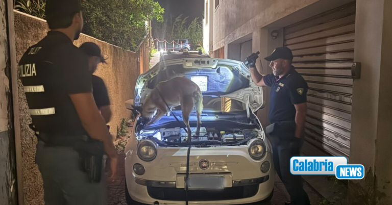 Villa San Giovanni, oltre un chilo di cocaina nascosto nell’auto: arrestato un uomo